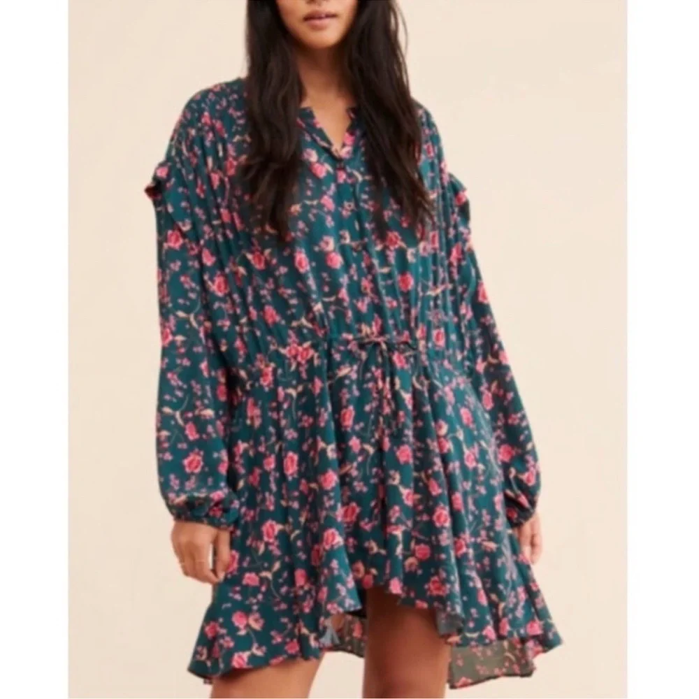 Free People ✨🤍🌿 free
